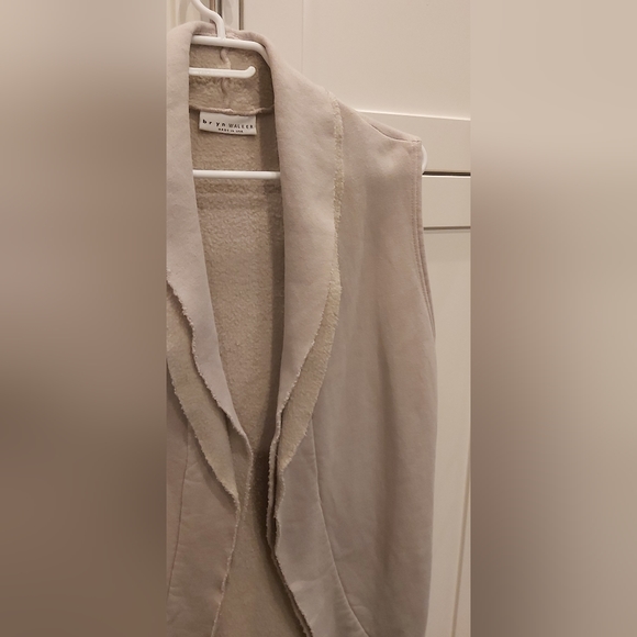 bryn Walker fleece open vest - Picture 7 of 11